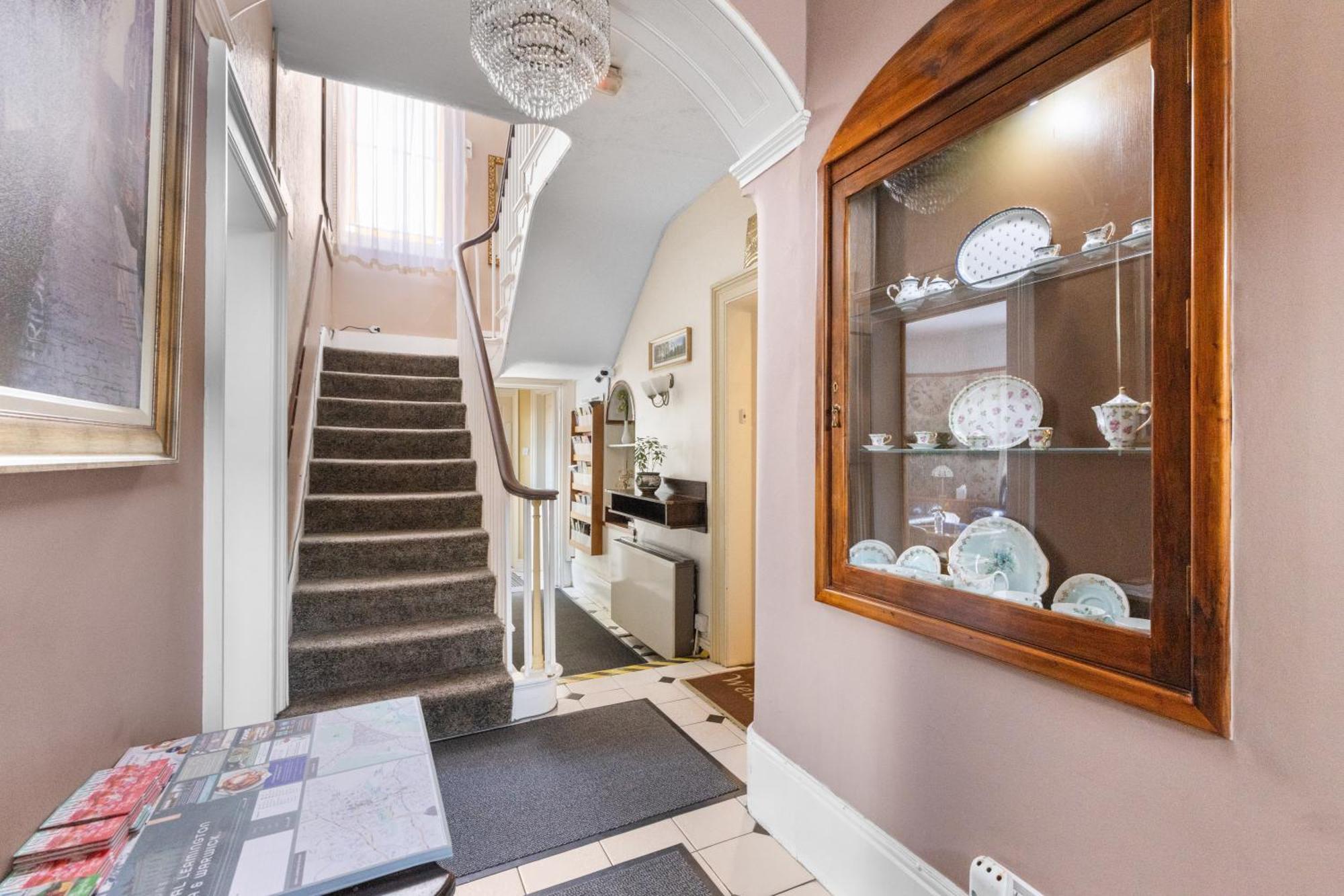 Bed and Breakfast The Lansdowne Leamington Spa Exterior foto